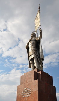 Противоречивый памятник Александру Невскому в Чите