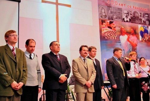 Церковь евангельских христиан-баптистов «Возрождение» в Южно-Сахалинске