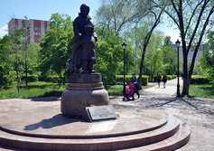 Памятник «Дети войны» в Оренбурге