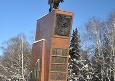 Памятник Чапаеву в Чебоксарах 