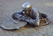 Скульптура "Сантехник Степаныч" в Омске