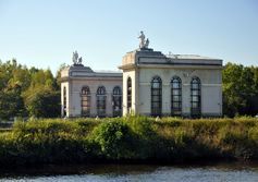Заградительные ворота Канала имени Москвы