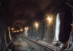 Железнодорожный тоннель под рекой Амур возле Хабаровска