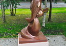Памятник золотой рыбке в Усинске