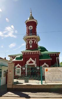 Красная (соборная) мечеть в Астрахани