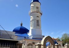 Белая мечеть в Астрахани