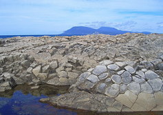 Остров Кунашир, Южно-Курильский район, Сахалинская область