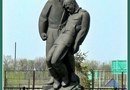 Памятник воинам, погибшим на Прохоровском поле в Великой Отечественной войне.