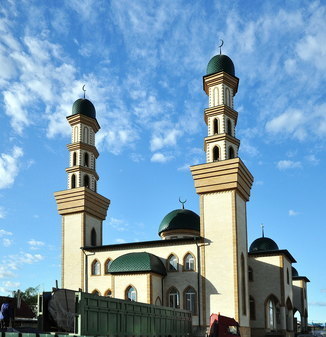 Мечеть и духовный центр мусульманской культуры в Якутске
