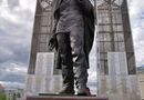 Памятник П.А.Ойунскому в Якутске