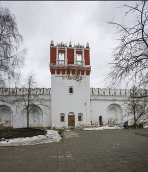 Царицынская башня Новодевичьего монастыря