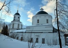 Церковь Спаса Преображения в Плесе Ивановской области
