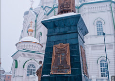 Памятник первому воронежскому епископу Митрофану