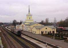 Железнодорожный вокзал станции Дно