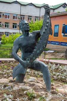 «Мальчик с осетром»