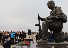 Памятник Советскому Солдату-Победителю у Самбекских высот